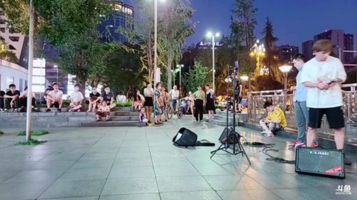 Smlia丶卡布奇诺发布了一个斗鱼视频2020-07-02