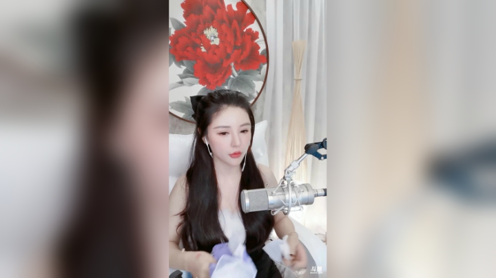 科头溜子发布了一个斗鱼视频2020-07-03