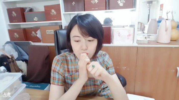 丿Good丶发布了一个斗鱼视频2020-07-03
