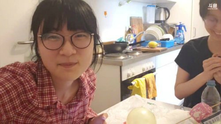 德国宅家生活之跟黑洞学做饭 2020-07-04 23点场