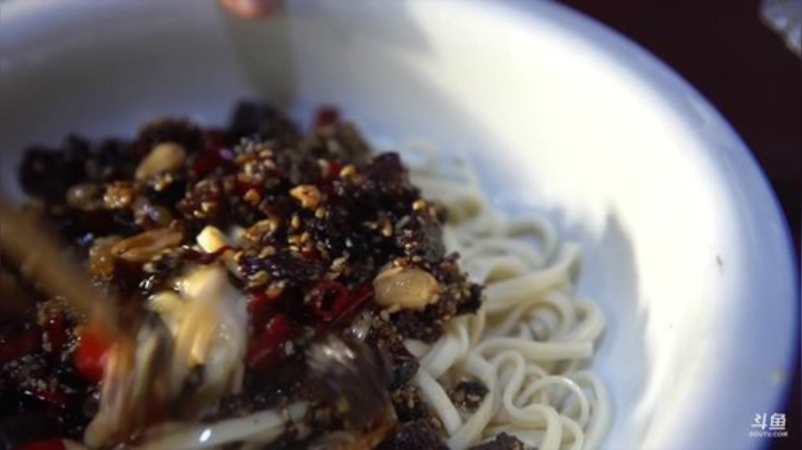 哆啦爱梦梦发布了一个斗鱼视频2020-07-05