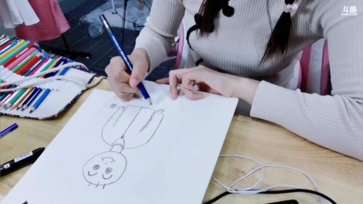 我本善良72发布了一个斗鱼视频2020-07-06