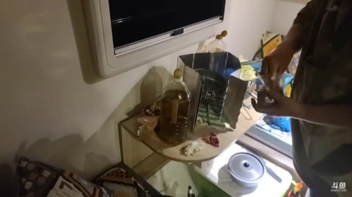 纪实直播:西藏阿里南线第100天 2020-07-05 21点场