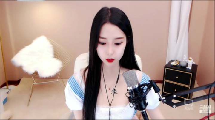 爱笑的女孩运气不会太差~ 6495582 2020-07-07 01点场