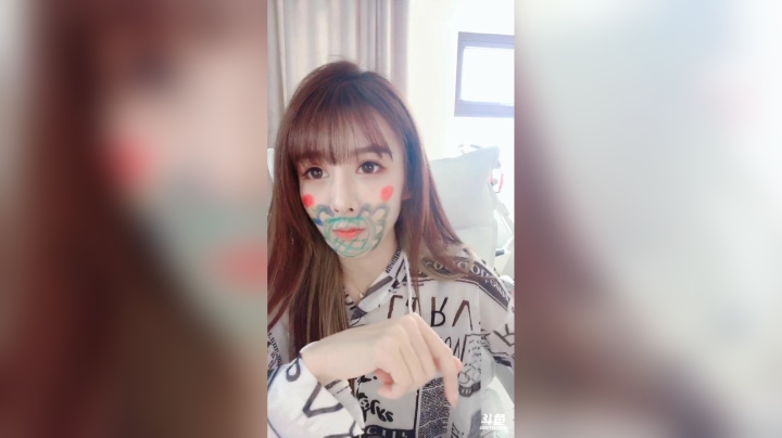 不进来就带你们去爬山 2020-07-08 13点场