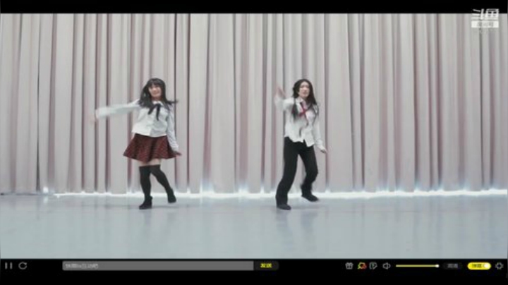 西安直播美女热舞 2020-07-08 22点场