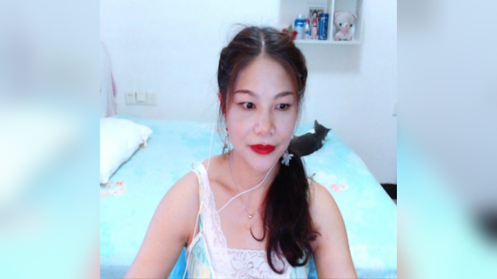 奈法好可怜，天天被挨打