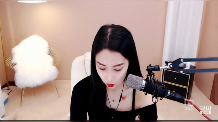 爱笑的女孩运气不会太差~ 6495582 2020-07-10 01点场