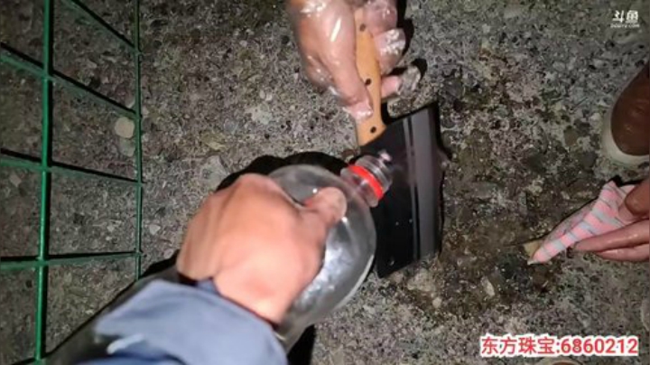 纪实直播:西藏珠峰东坡第104天 2020-07-09 22点场