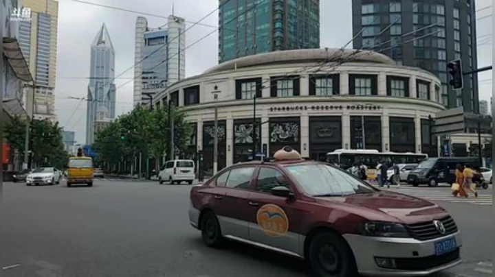 新时代新起点新征程，漫步上海…… 2020-07-10 12点场