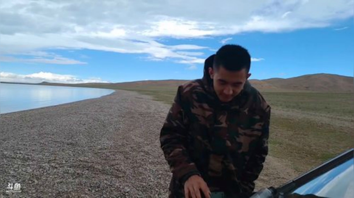 哆啦爱梦梦发布了一个斗鱼视频2020-07-12