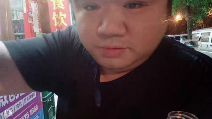 我在斗鱼看做个疯子直播户外