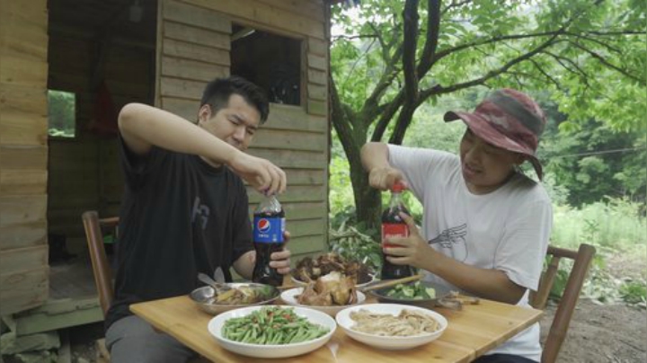 哆啦爱梦梦发布了一个斗鱼视频2020-07-17