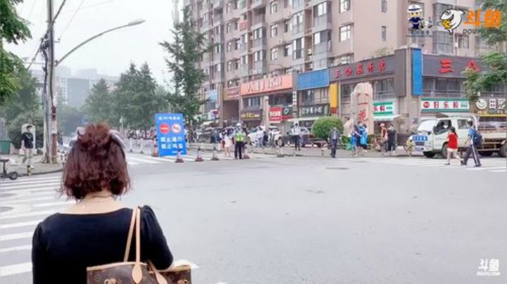好司机速速集结，礼品大巴马上发车！ 2020-07-20 08点场