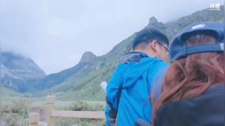 一条猪兒虫OvO发布了一个斗鱼视频2020-07-21