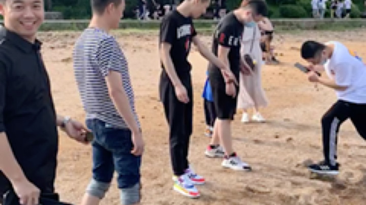 哈哈