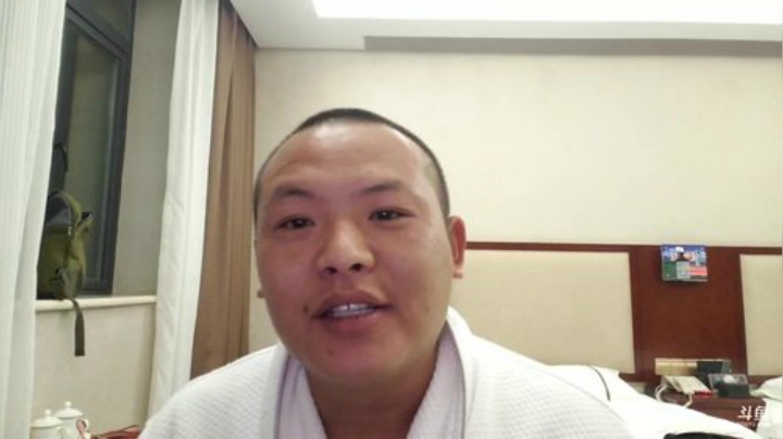 August丶21th发布了一个斗鱼视频2020-07-26