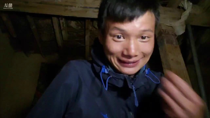 纪实直播:西藏第117天回拉萨等水友集结 2020-07-27 03点场