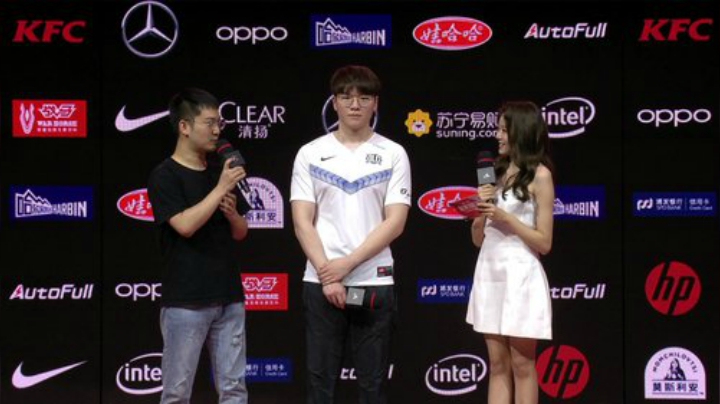 丷女帝发布了一个斗鱼视频2020-07-28