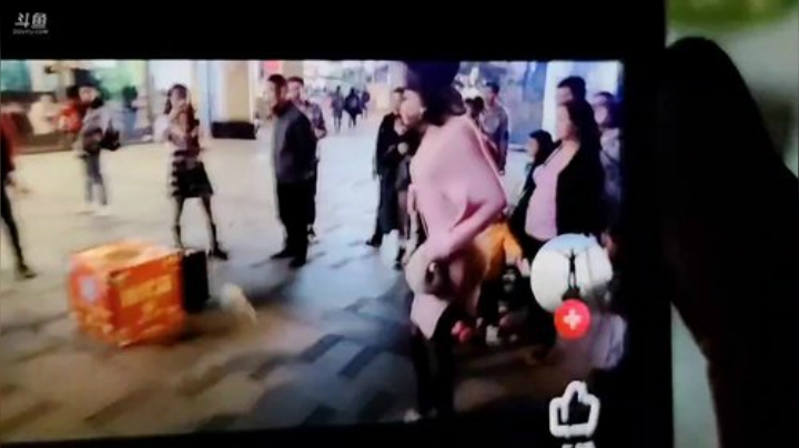 风吹过的痕迹丶发布了一个斗鱼视频2020-07-29
