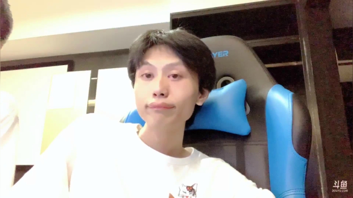小白鼠上线 2020-07-27 23点场