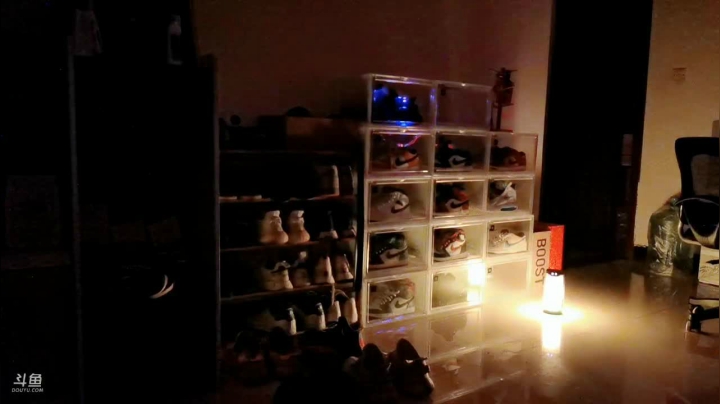 每天都要开心！ 6561377 2020-07-28 02点场
