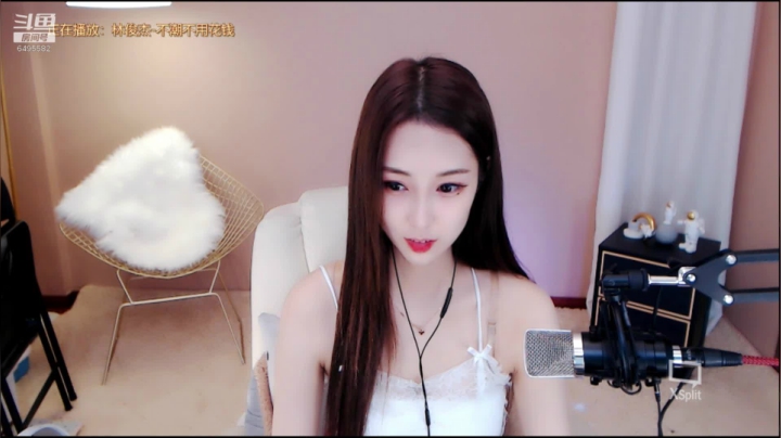 爱笑的女孩运气不会太差~6495582 2020-07-31 03点场