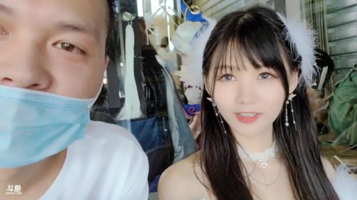 Smlia丶卡布奇诺发布了一个斗鱼视频2020-08-01