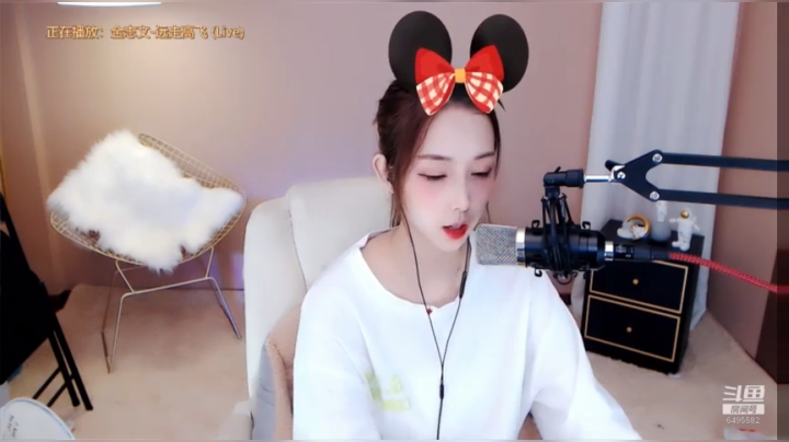 爱笑的女孩运气不会太差~6495582 2020-08-03 03点场