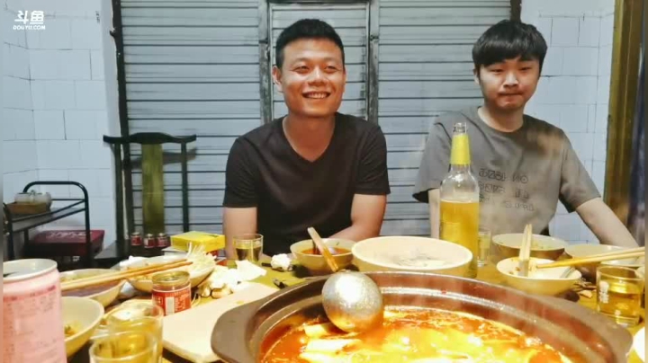 欢迎牛牛来成都 2020-08-03 21点场