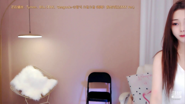 爱笑的女孩运气不会太差~6495582 2020-08-02 23点场