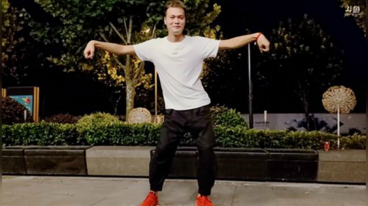 我本善良72发布了一个斗鱼视频2020-08-03