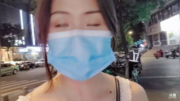 HHHISHHH发布了一个斗鱼视频2020-08-04