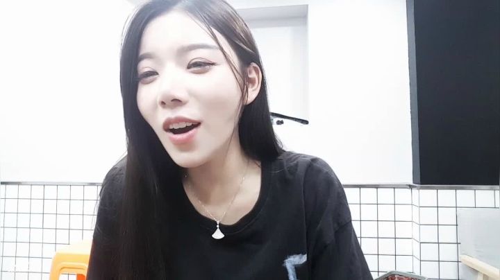 小姨子：家里有事这两天 2020-08-05 13点场