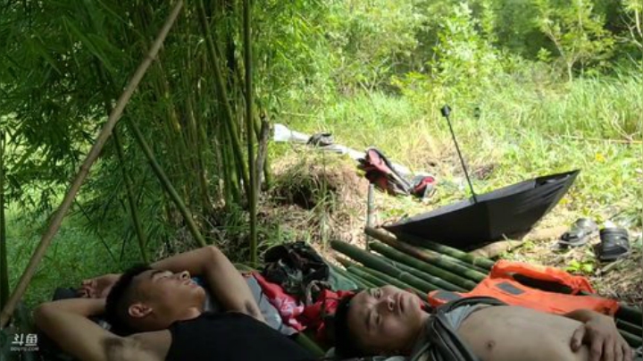 哆啦爱梦梦发布了一个斗鱼视频2020-08-06