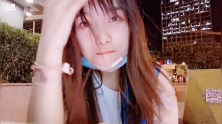 菜菜的瓜皮帽发布了一个斗鱼视频2020-08-06