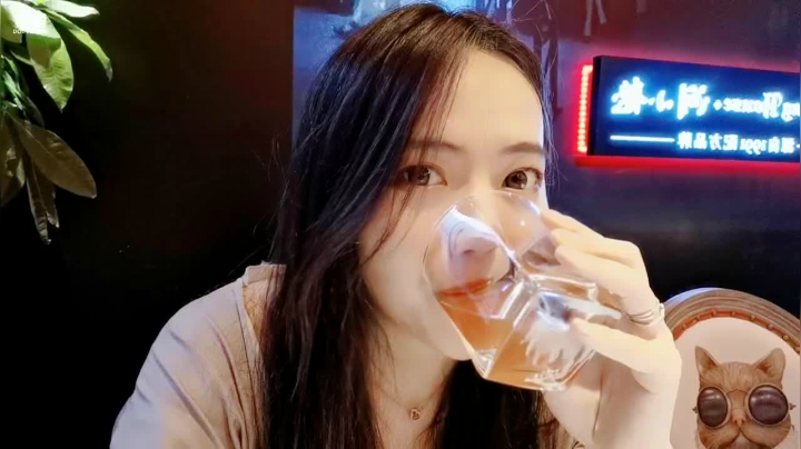 跟马聪亿爹吃个饭。 2020-08-08 17点场