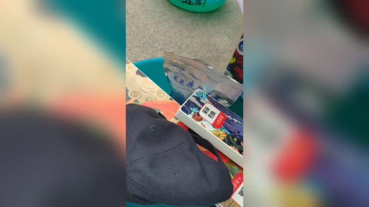 用底层克星不管是钓鲤鱼还是鲫鱼，效果都是棒棒的。上手容易。爆护很简单