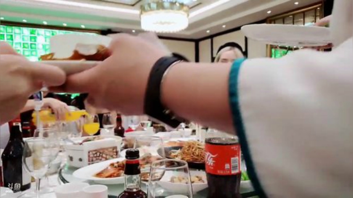 Smlia丶卡布奇诺发布了一个斗鱼视频2020-08-11