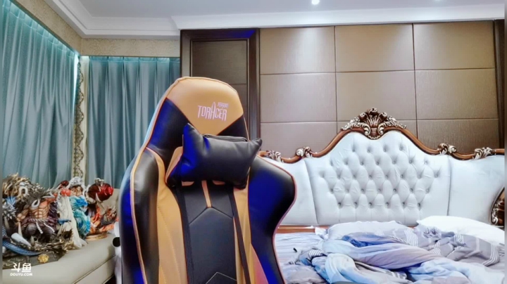 今天天气真不错 11579 2020-08-12 18点场