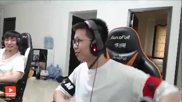 【精彩速看】小兵跟人头,我选择后者,因为我受不了这个气