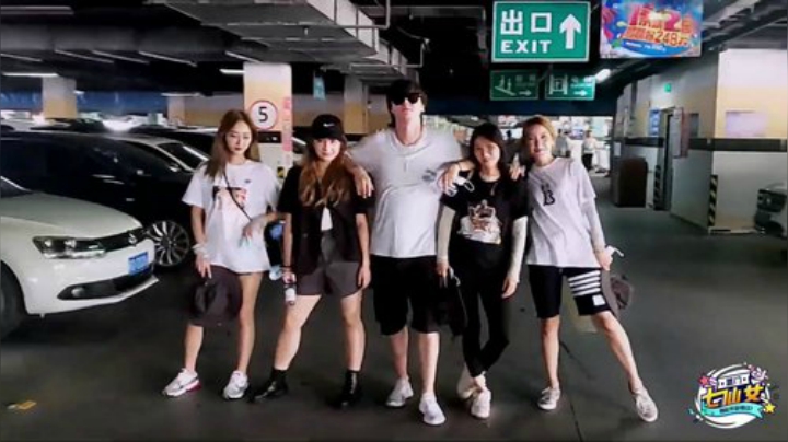 悉悉好美我爱了发布了一个斗鱼视频2020-08-15
