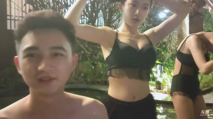 心心恋凡发布了一个斗鱼视频2020-08-15