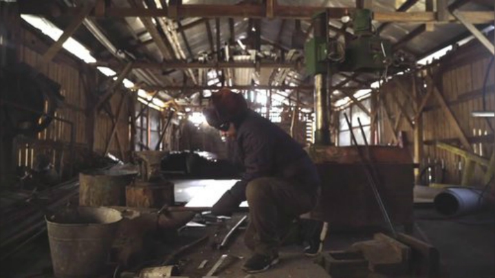 我在斗鱼看野食小哥直播美食