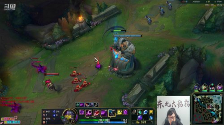 liyunanhj发布了一个斗鱼视频2020-08-16