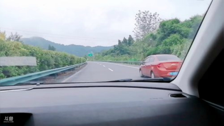 闹闹可遇不可求发布了一个斗鱼视频2020-08-21