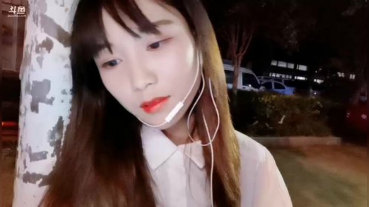 肖淑洁生命中的光和盐发布了一个斗鱼视频2020-08-21