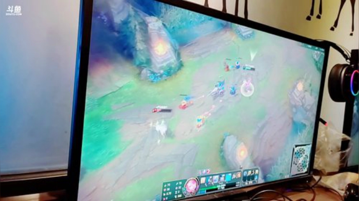 我本善良72发布了一个斗鱼视频2020-08-22