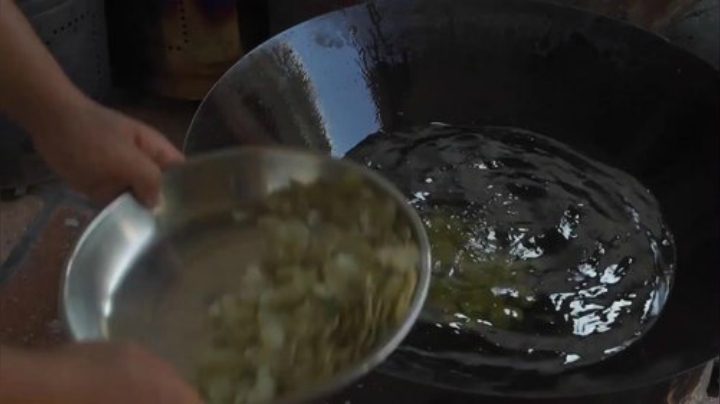 哆啦爱梦梦发布了一个斗鱼视频2020-08-22