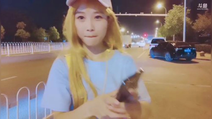 HHHISHHH发布了一个斗鱼视频2020-08-23